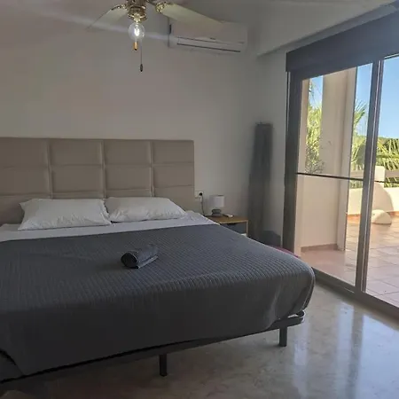 Fantastic 3 Bed Townhouse Opposite Ramblas Golf Club *