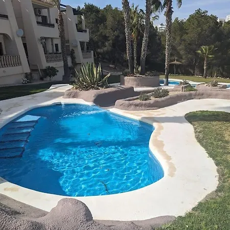 Fantastic 3 Bed Townhouse Opposite Ramblas Golf Club Holiday home *