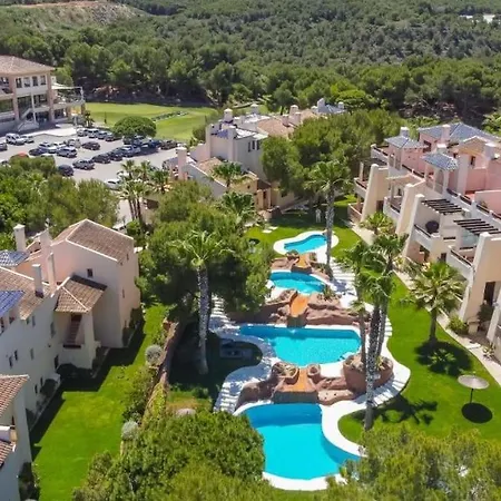 Holiday home Fantastic 3 Bed Townhouse Opposite Ramblas Golf Club *